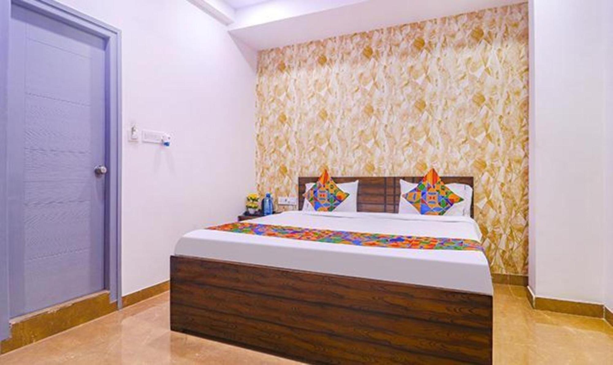 Fabexpress The Dream Elite - Nr Golconda Fort, Manikonda Hyderabad Exterior foto