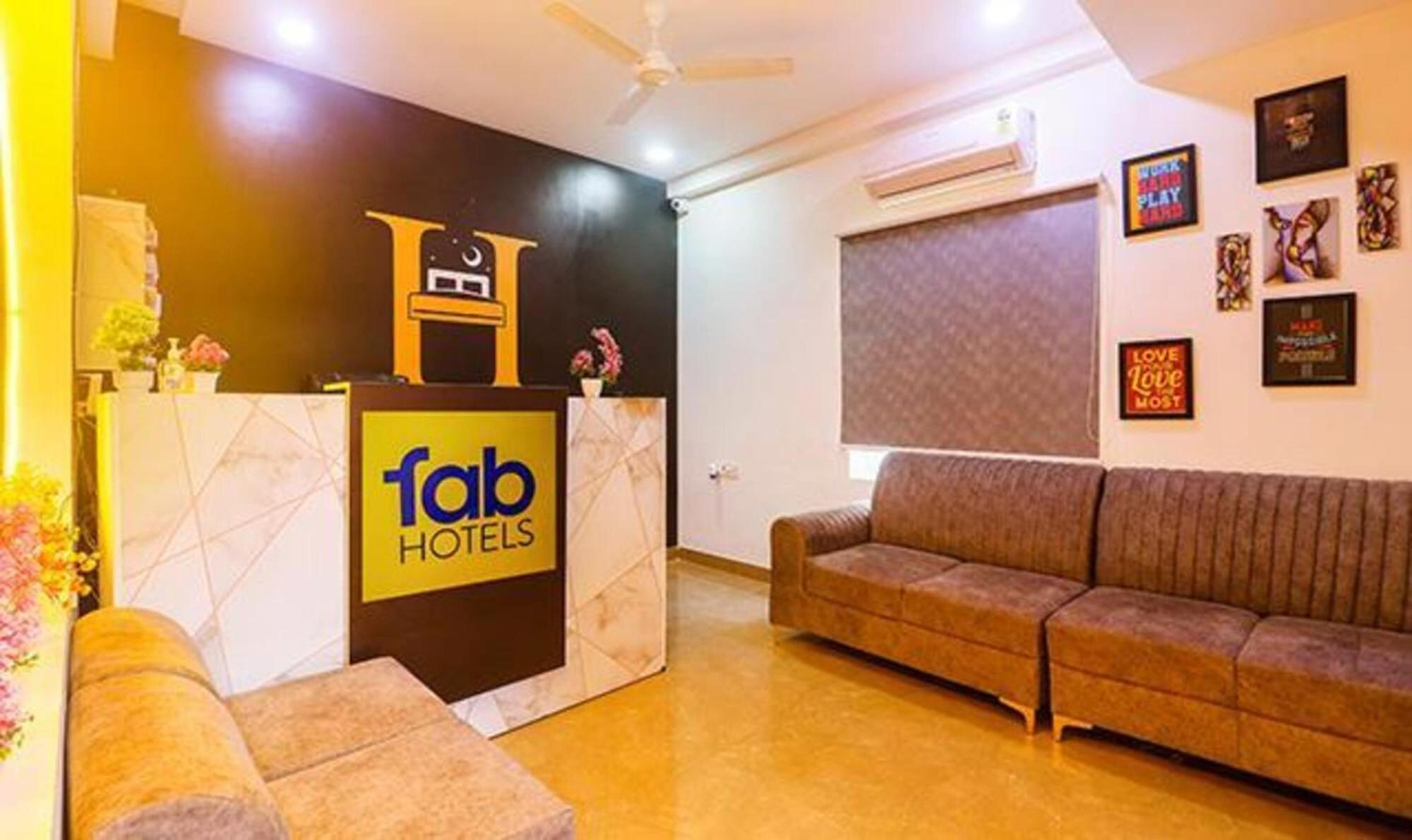 Fabexpress The Dream Elite - Nr Golconda Fort, Manikonda Hyderabad Exterior foto